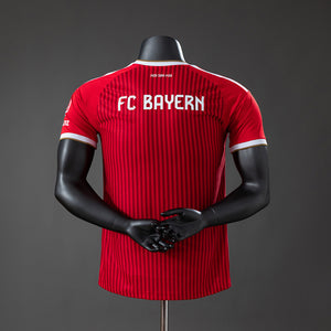 26-27 Bayern de Munich primera equipación
