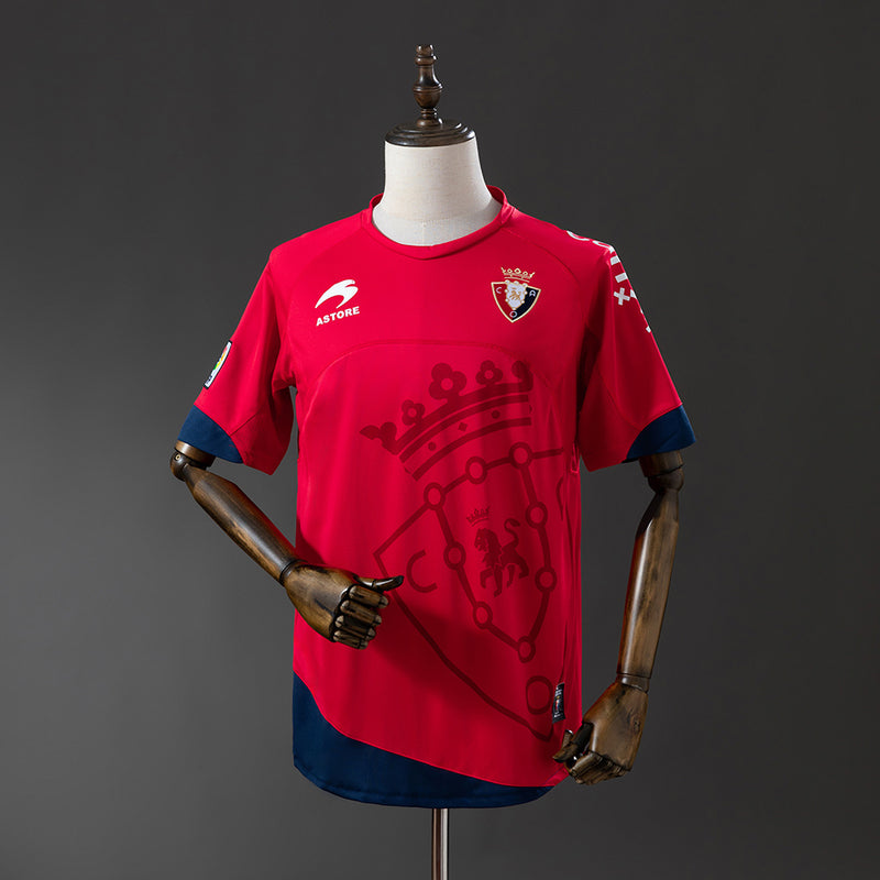 11-12 Osasuna primera equipación
