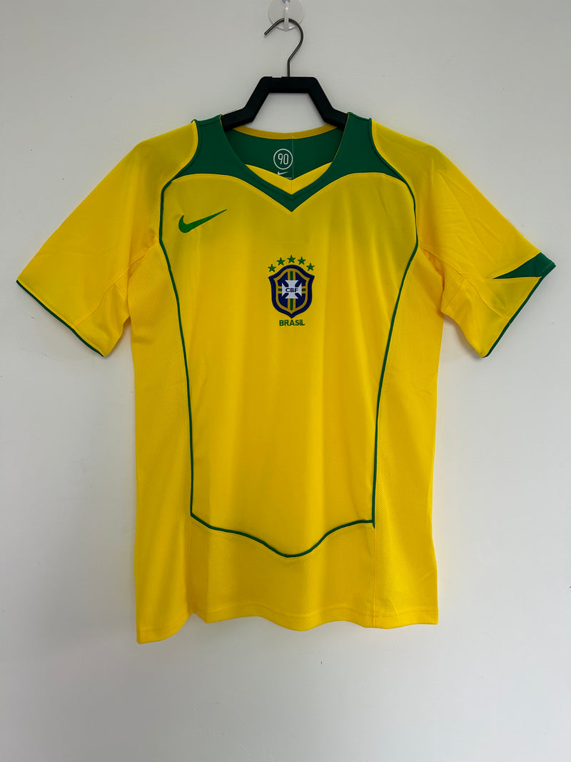 04 Selección Brasil primera equipacion