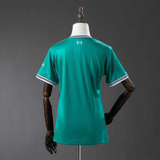 25-26 Liverpool tercera equipación mujer