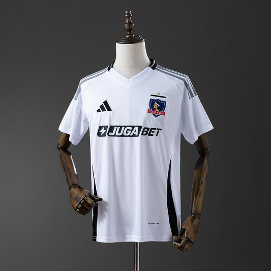 25-26 Colo Colo primera equipación