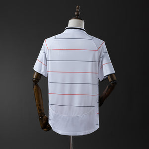 03-06 Manchester United tercera equipación