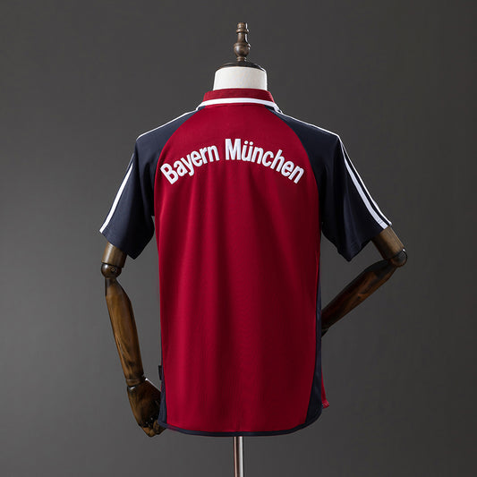 01-02 Bayern de Munich primera equipación