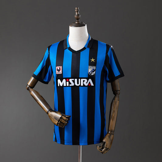 88-91 Inter de Milán primera equipación