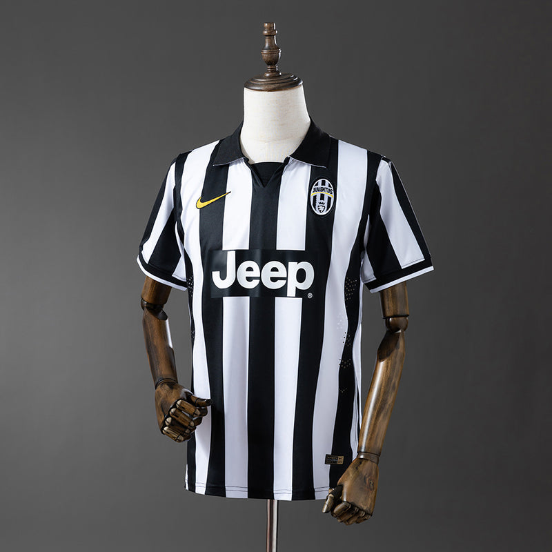 14-15 Juventus primera equipación