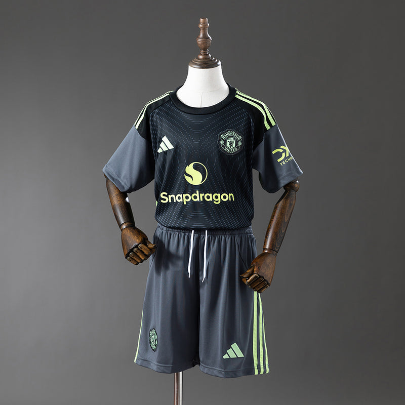 25-26 Manchester United portero segunda equipación niño