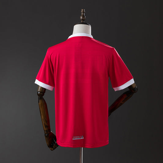 98-00 Liverpool primera equipación