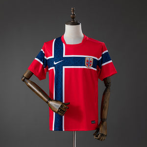 2026 Noruega primera equipación