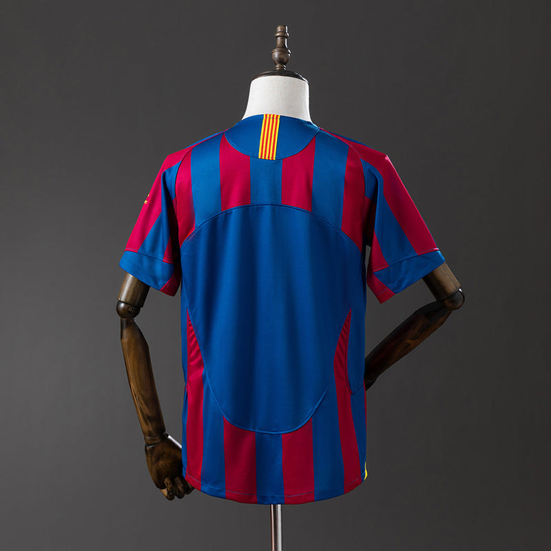 05-06 Barcelona primera equipación Champions League