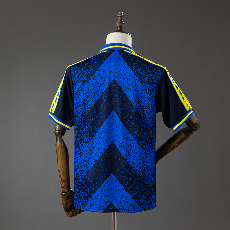 25-26 Cádiz primera equipación jornada retro