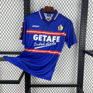 98-99 Getafe primera equipación