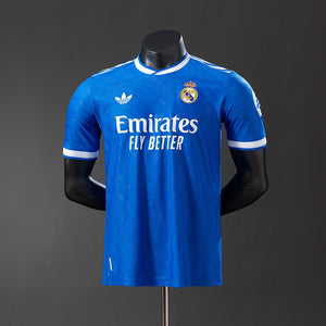 25-26 Real Madrid tercera equipación