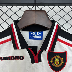 97-99 Manchester United segunda equipación niño