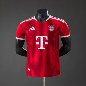 26-27 Bayern de Munich primera equipación