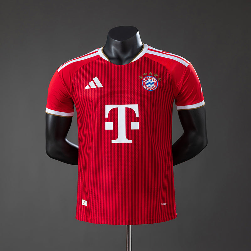 26-27 Bayern de Munich primera equipación