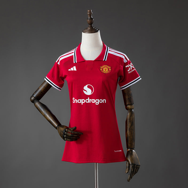 26-27 Manchester United primera equipación mujer