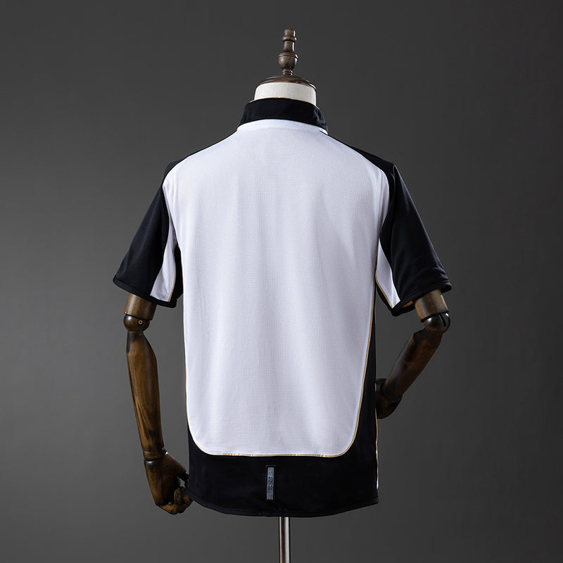 01-02 Manchester United segunda equipación 100 aniversario