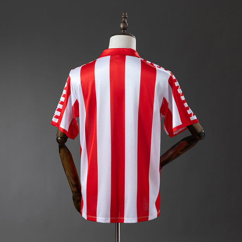 82-83 Atlético de Madrid primera equipación