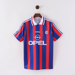 95-97 Bayern de Munich primera equipacion