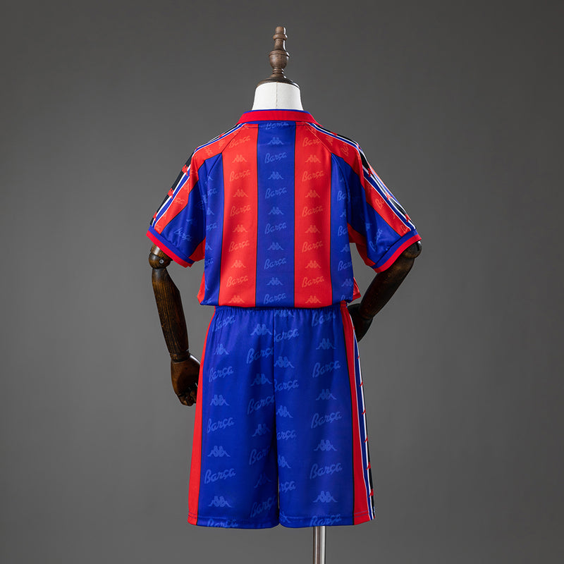 95-97 Barcelona primera equipación niño