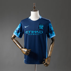 15-16 Manchester City segunda equipación