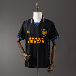 93-95 Manchester United segunda equipación