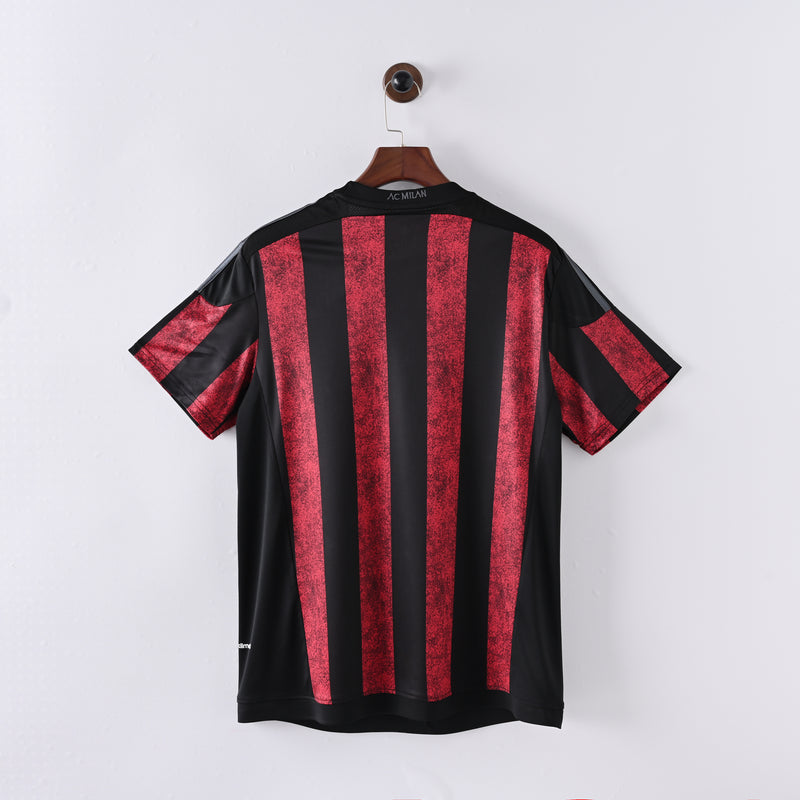 15-16 AC Milan primera equipacion