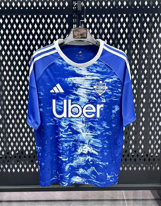 25-26 Como primera equipacion
