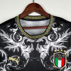 Italia x Versace equipación especial negra