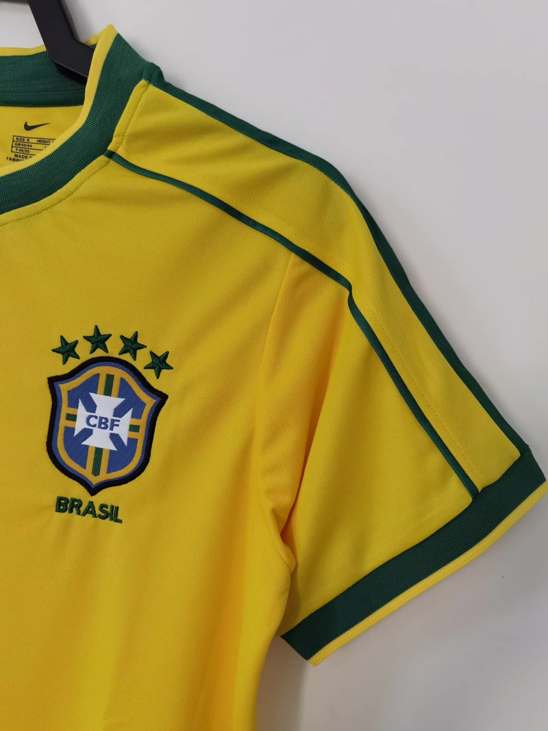 98 Selección Brasil primera equipacion