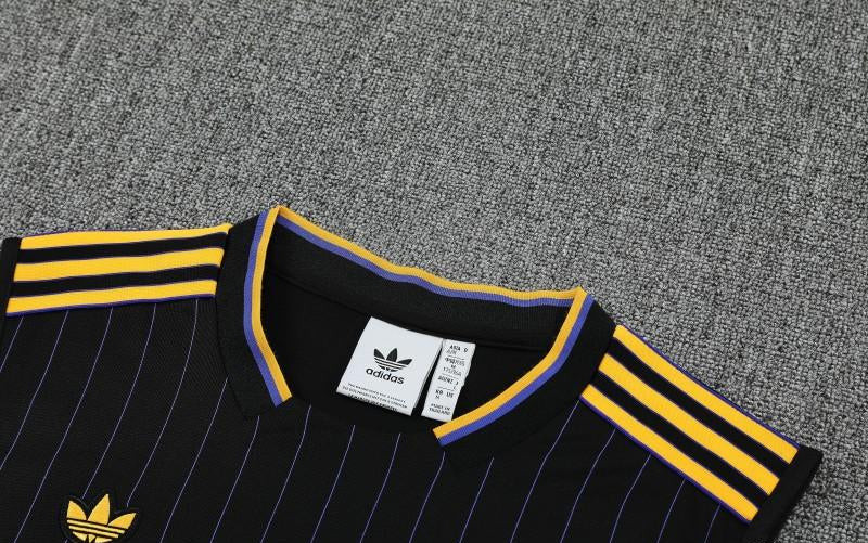 25-26 Manchester United Terrace Icons conjunto sin mangas Negro