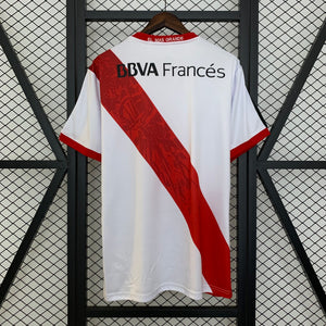 13-14 River Plate primera equipación