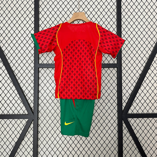 2004 Portugal primera equipación niño