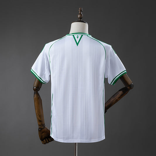 25-26 Liverpool equipación especial blanco/verde