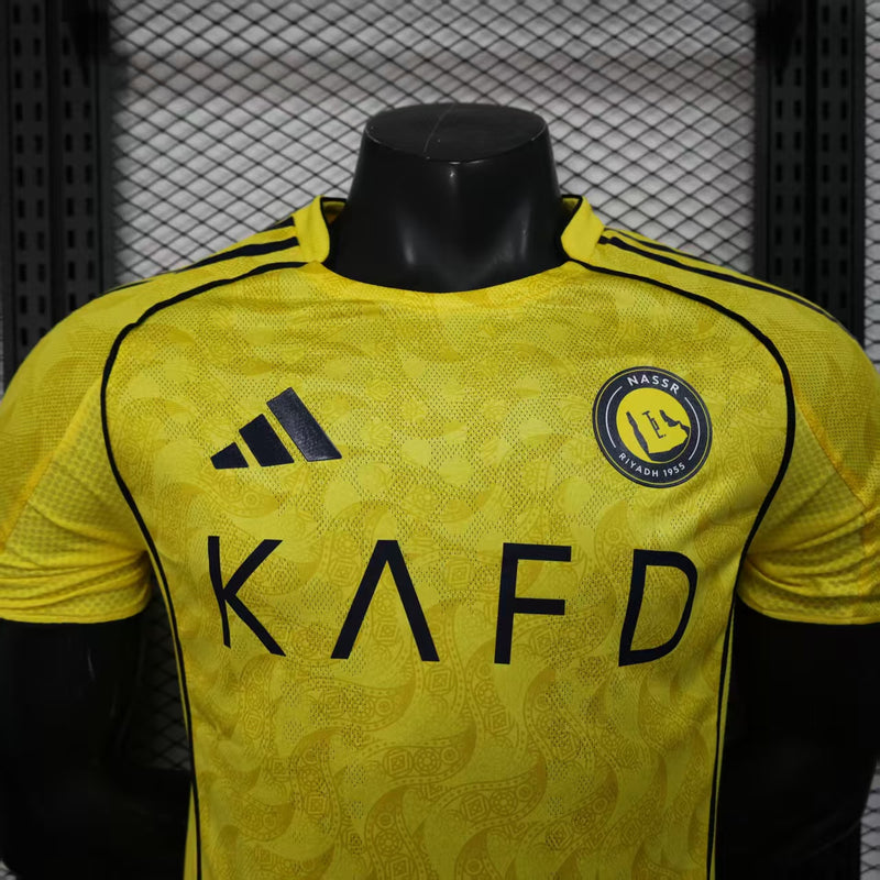 25-26 Al nassr primera equipacion