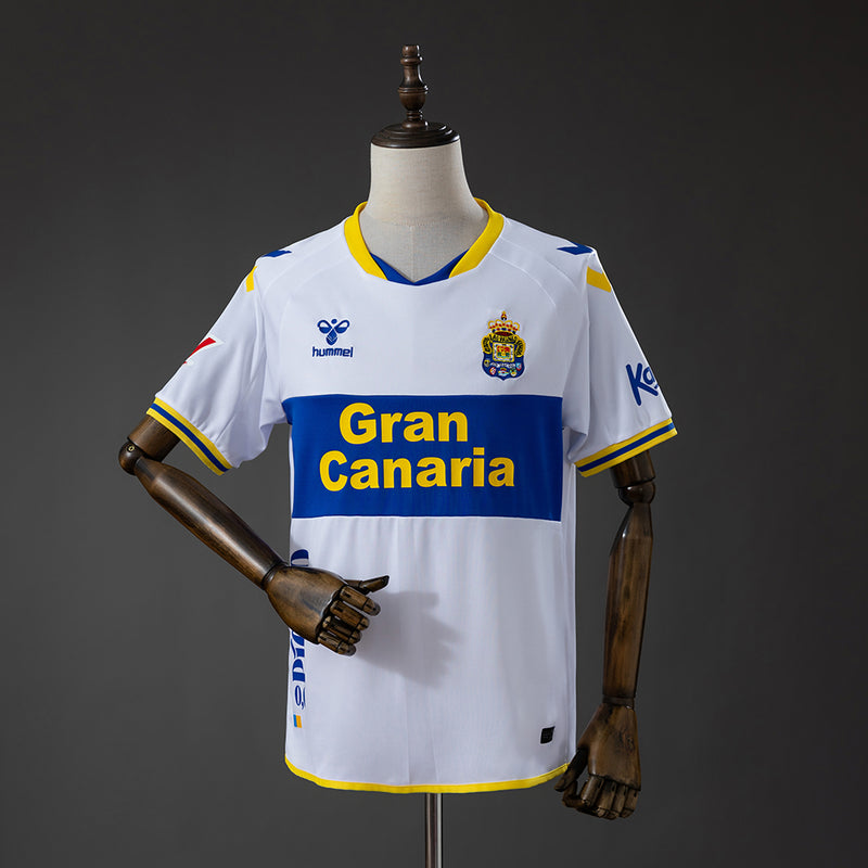 26-27 Las Palmas tercera equipación