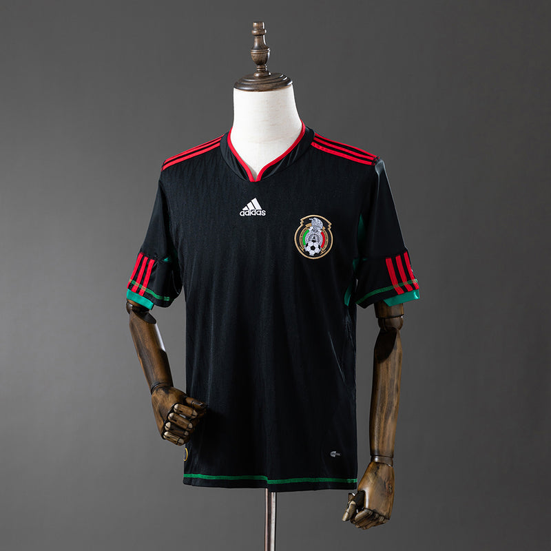 2010 México segunda equipación