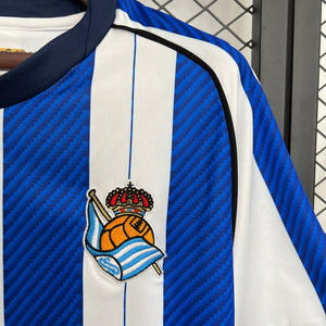 25-26 Real Sociedad primera equipación