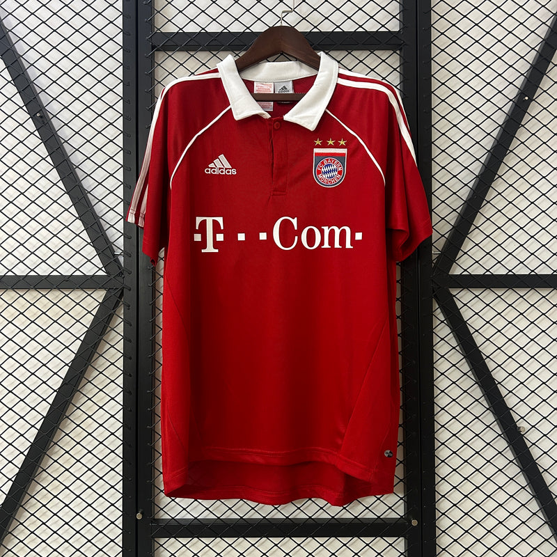 05-06 Bayern de Munich primera equipación
