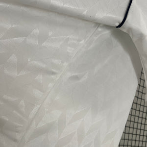 87-89 Tottenham primera equipación