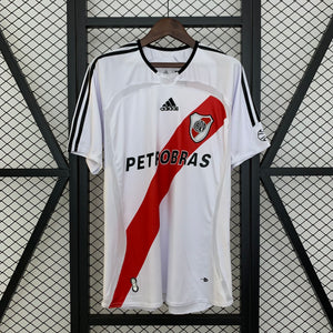 06-07 River Plate primera equipación