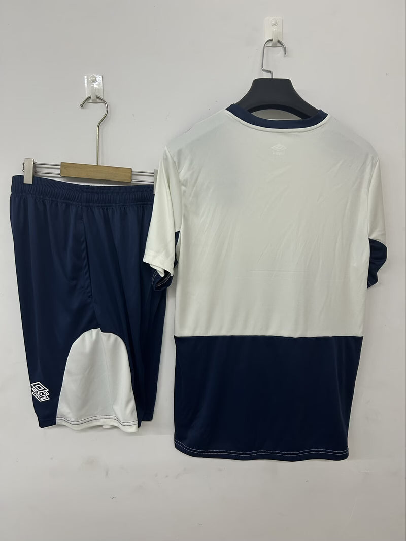 25-26 West Ham segundo conjunto de entrenamiento