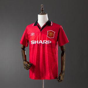 94-96 Manchester United primera equipación