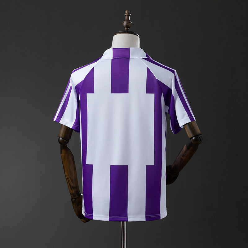 83-84 Real Valladolid primera equipación