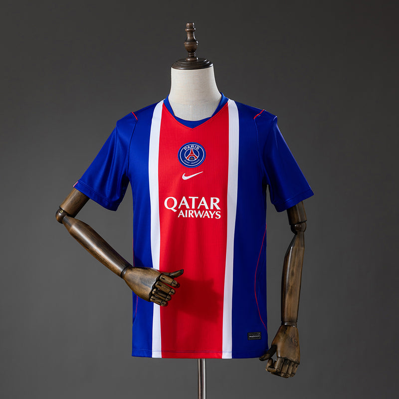 26-27 PSG primera equipación