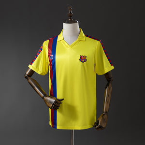 81-85 Barça segunda equipación