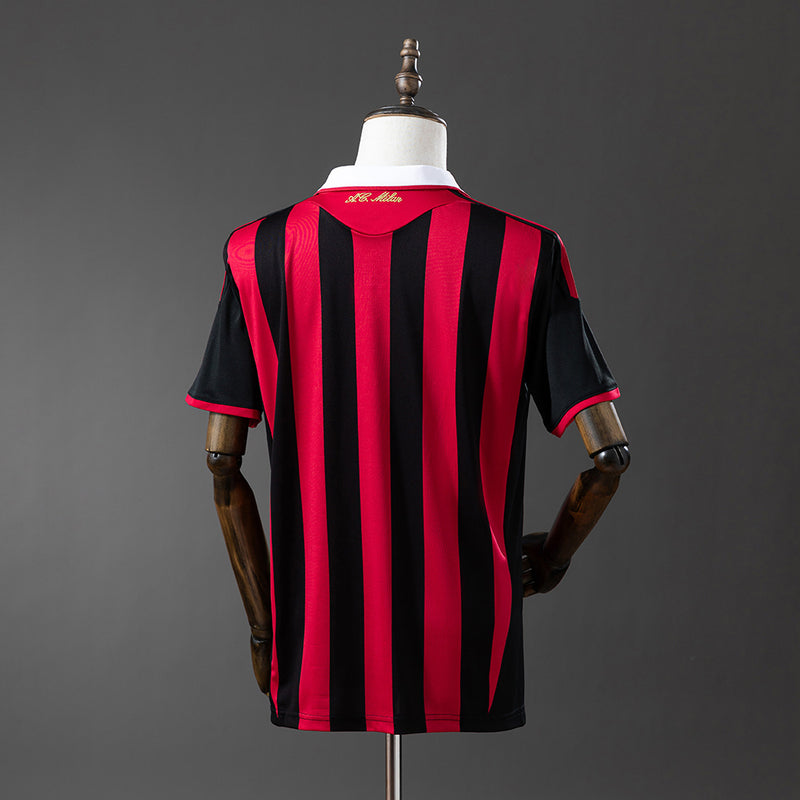 09-10 AC Milán primera equipación