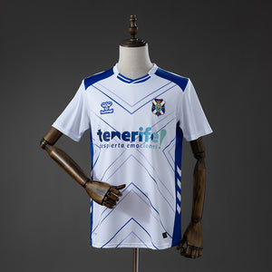25-26 Tenerife primera equipación