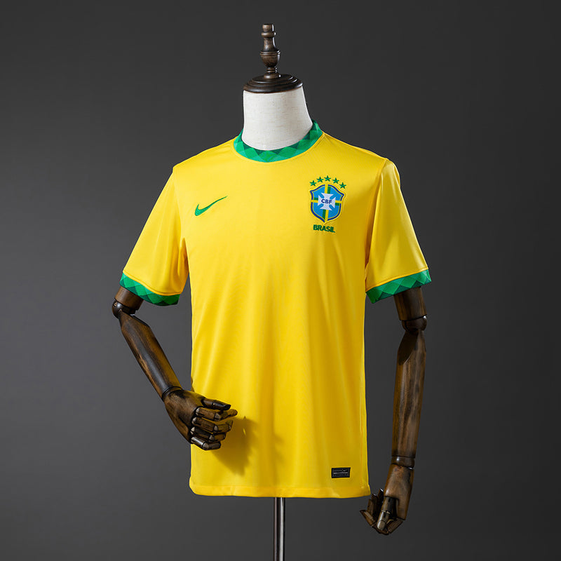 2020-2021 Brasil primera equipación