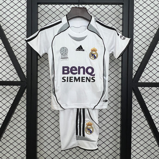 06-07 Real Madrid primera equipación niño